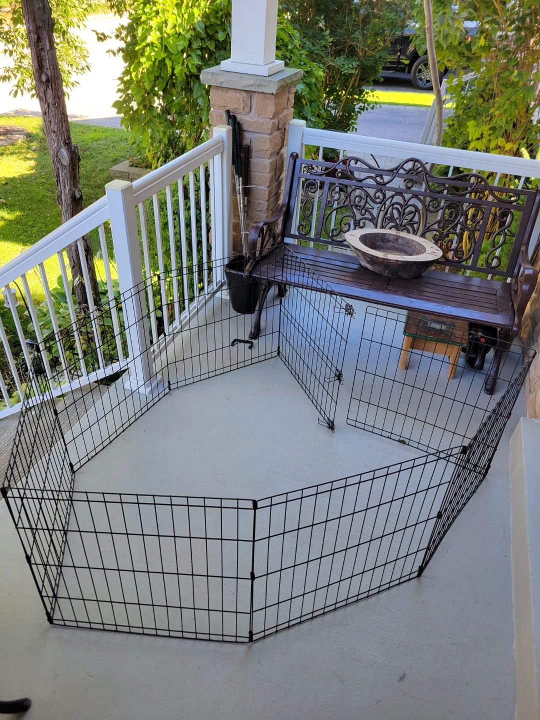 Black Metal Pet Playpen 8-panels 24"x24"