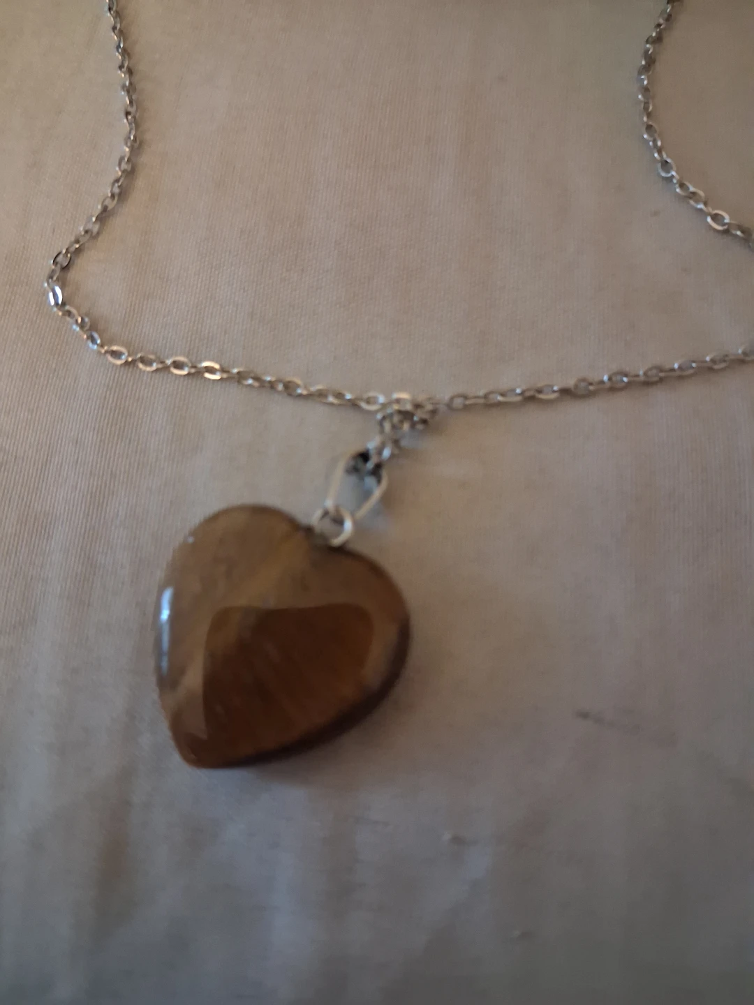 Tiger Eye Heart Pendant Necklace and Chip Bracelet Set - photo 2