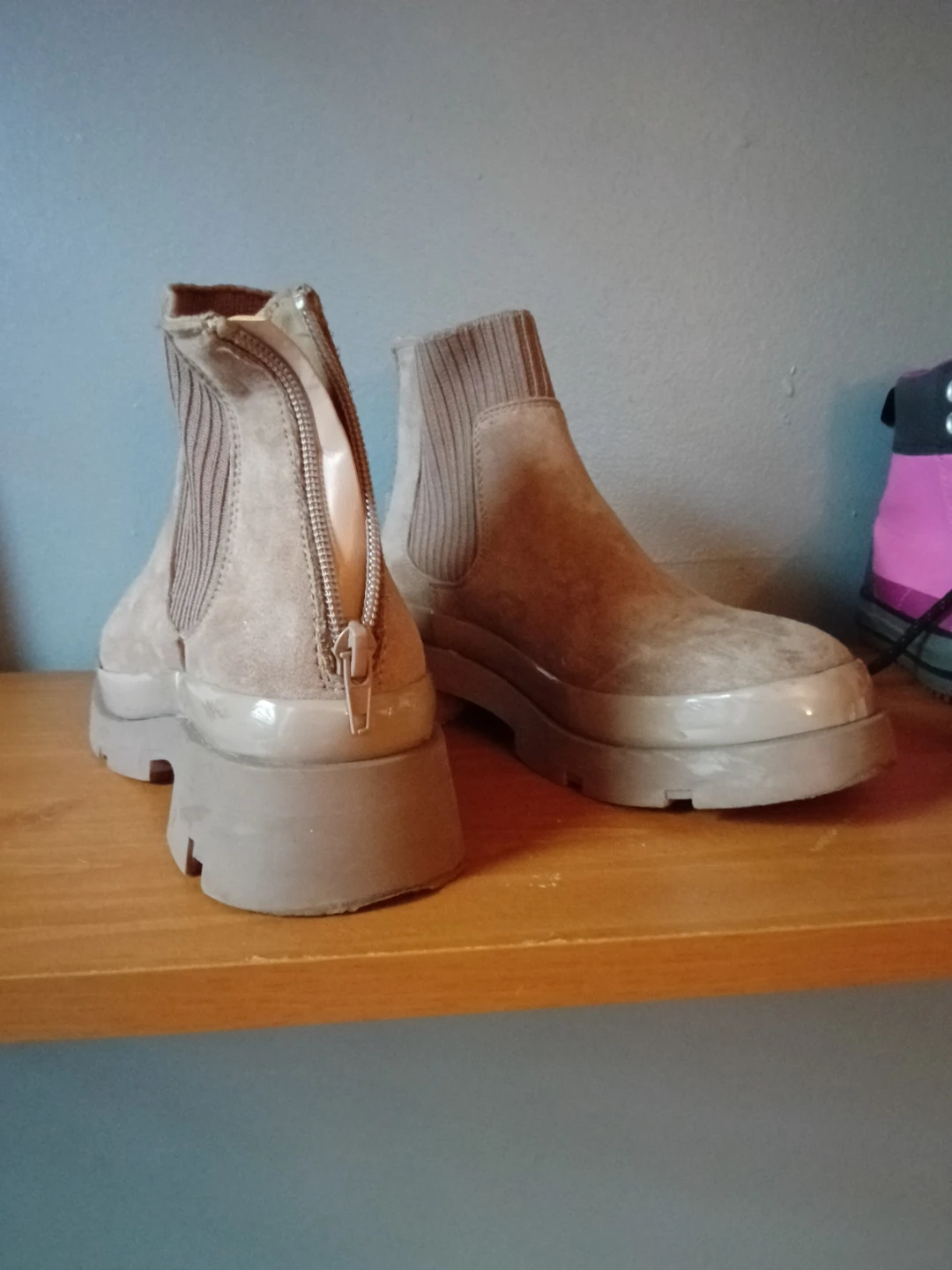 Kids Steve Madden size 1 winter boot - photo 2