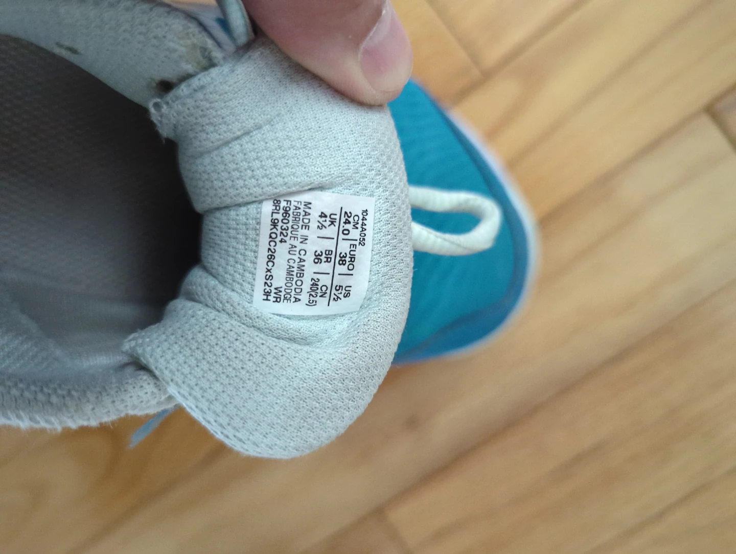 Asics Shoes Bundle - Sizes 5.5 and 6 - photo 3