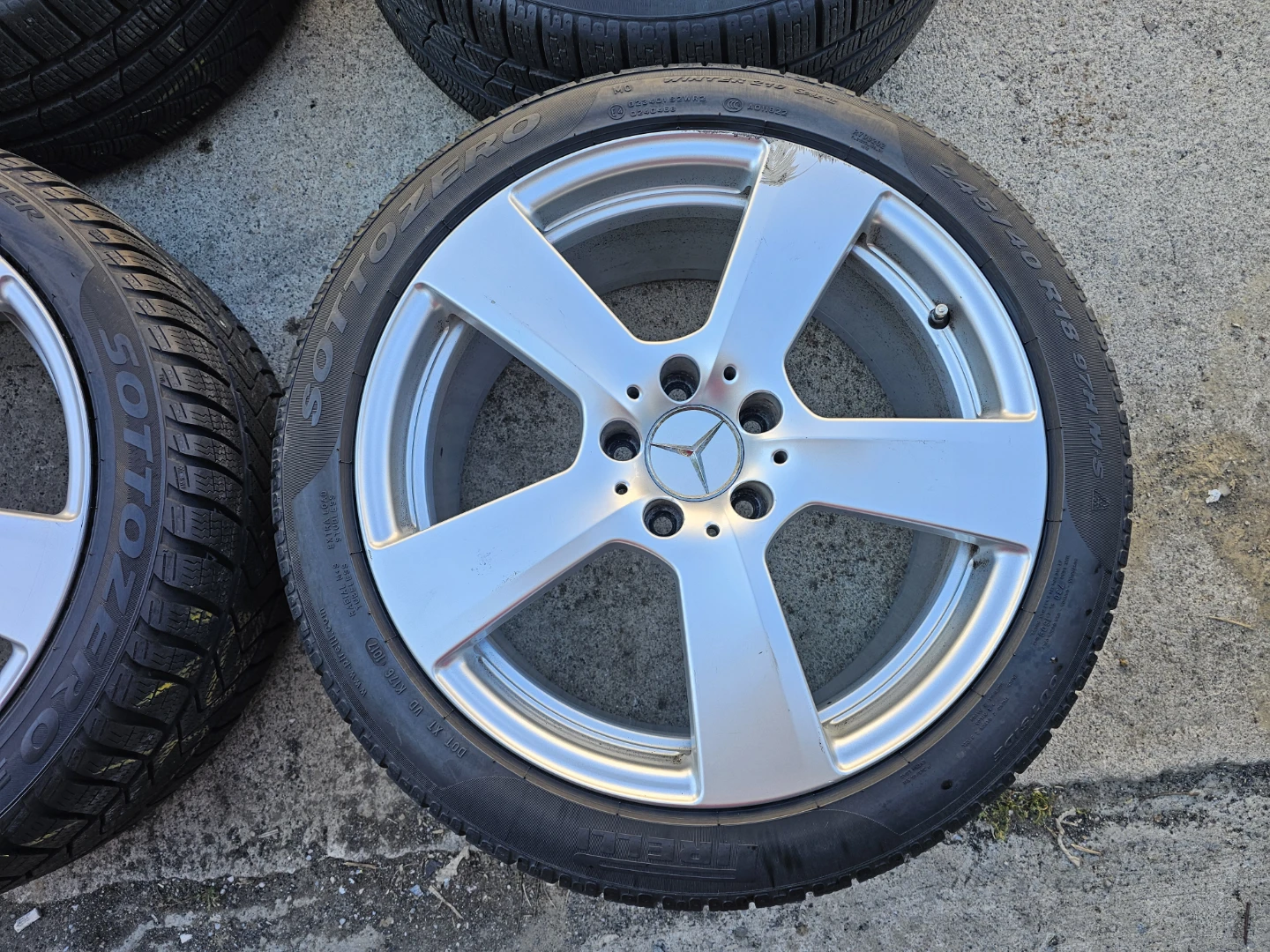 MERCEDES BENZ E-CLASS WINTER TIRES ON O.E.M RIMS 245/40 R18 - photo 2
