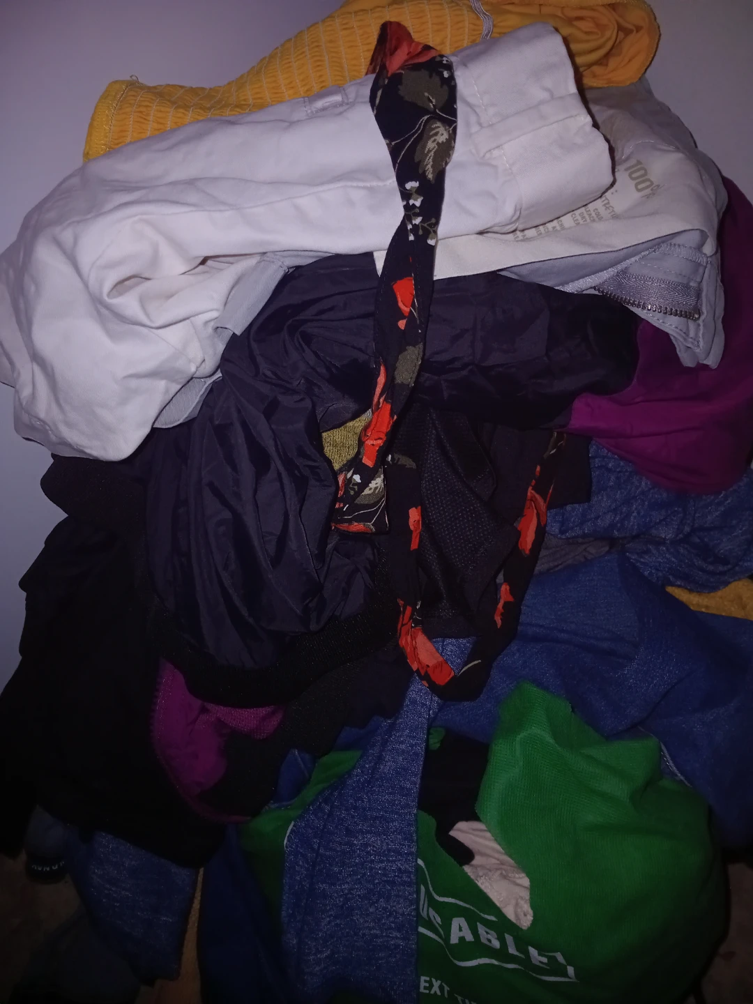Lot of women's and girls clothing - photo 3