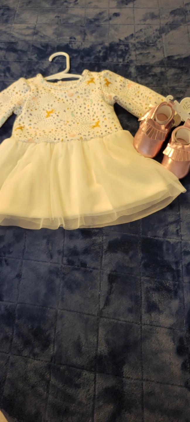 Baby Girl Clothing Bundle 6-9 months