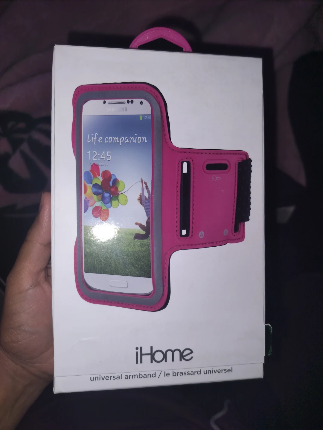 🏈  iHome Universal Armband Pink