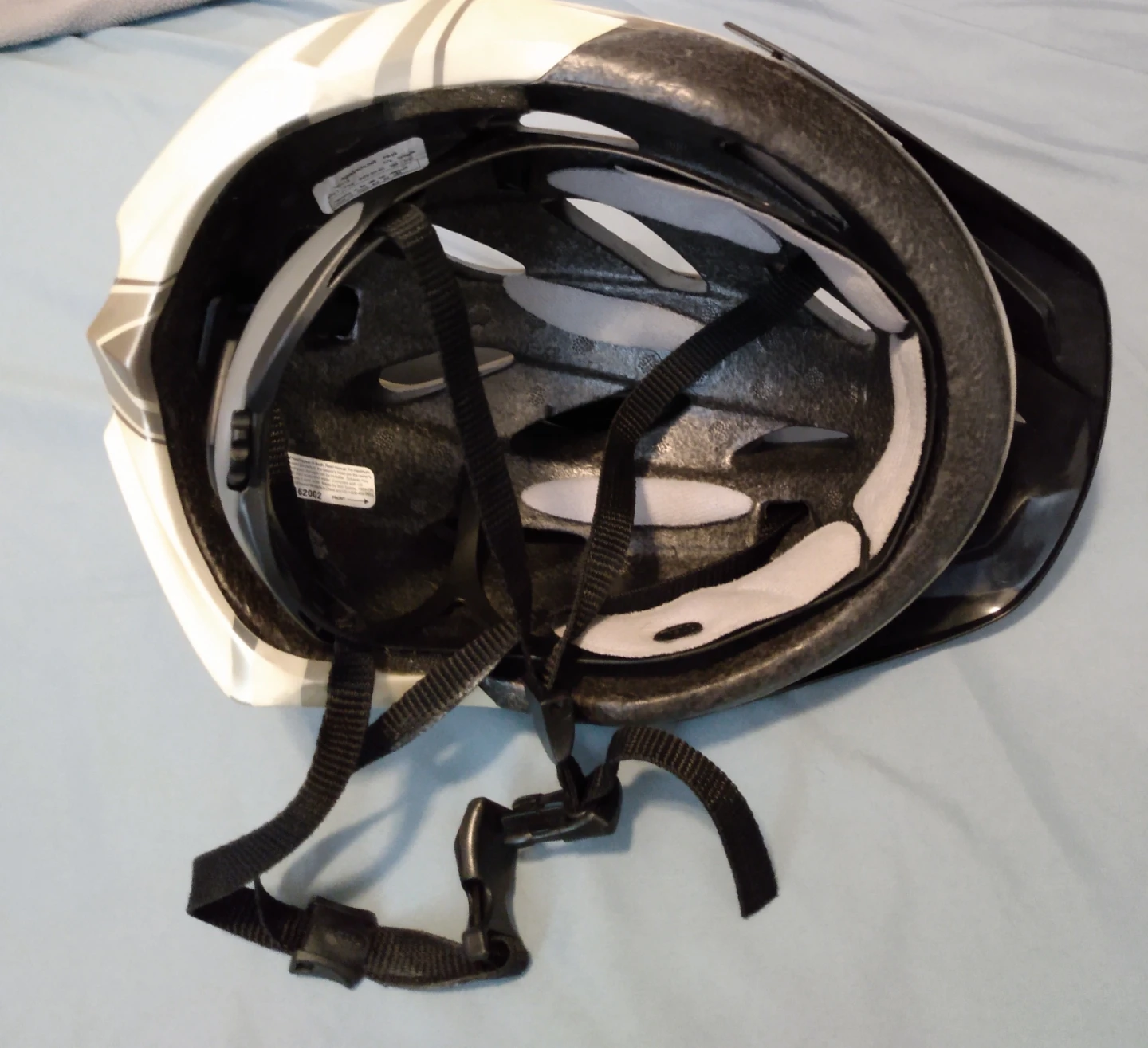 Bike helmet - photo 3