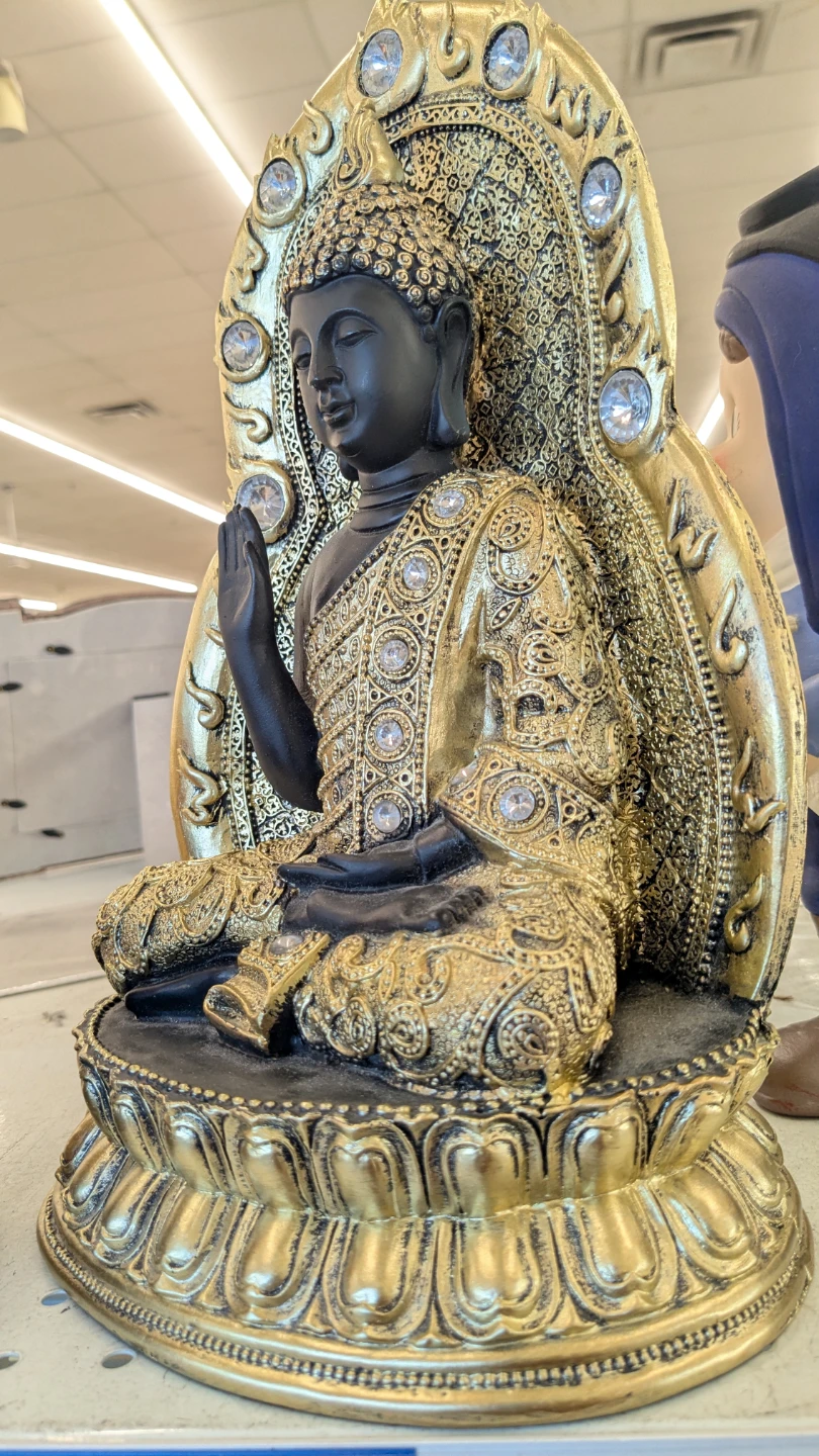 Gautam Budhdha statue - photo 2