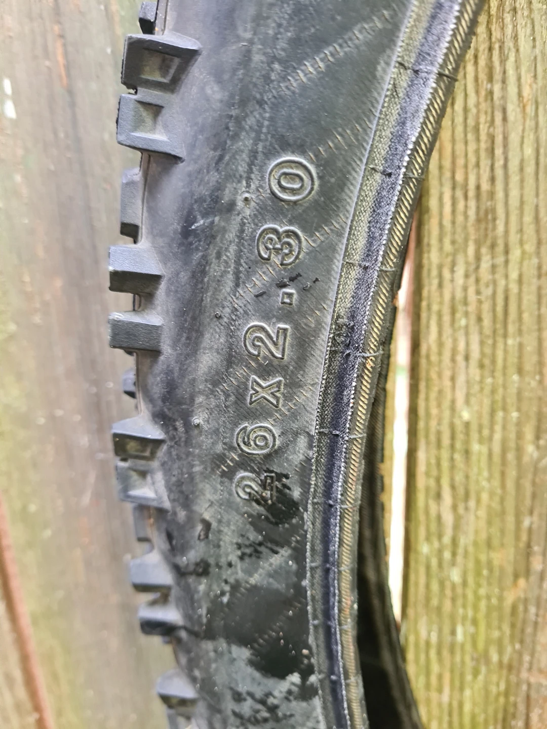 Hutchinson Mountain Bike Tire 26x2.30 - photo 4