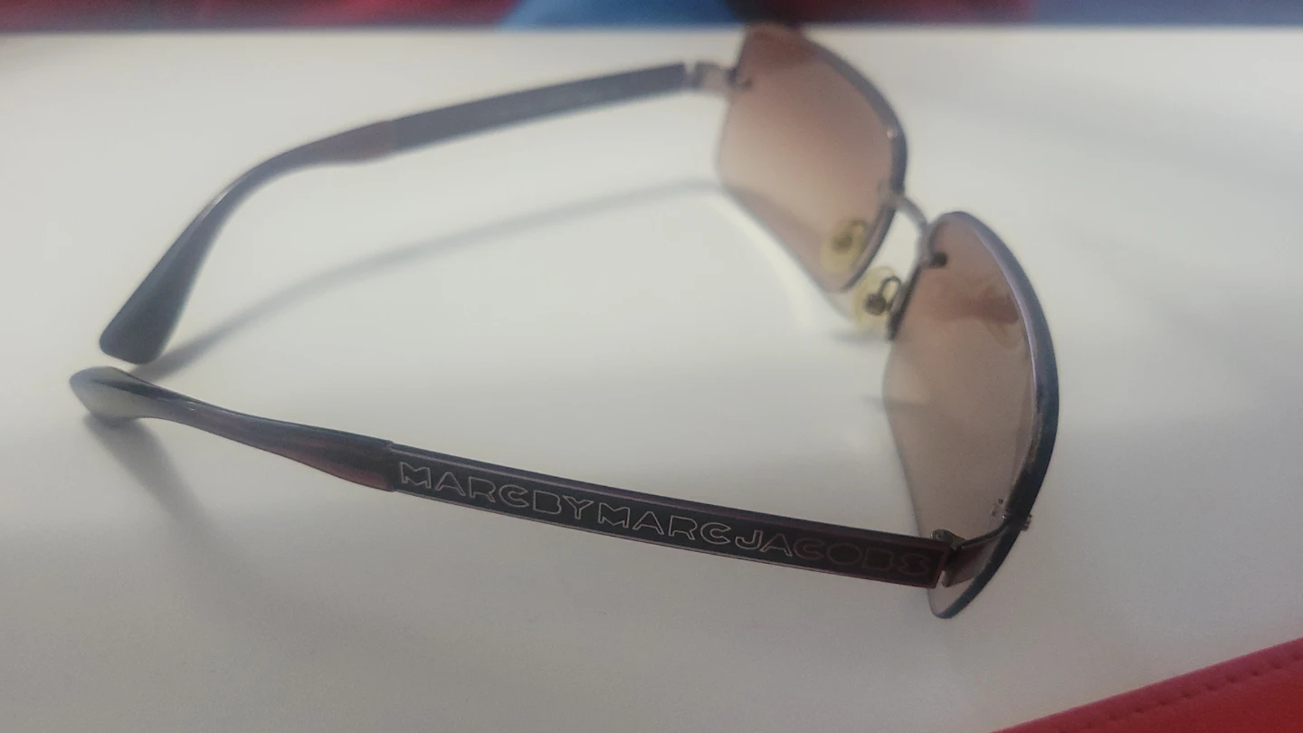Marc by Marc Jacobs Brown Sunglasses. Y2K coded. - photo 2