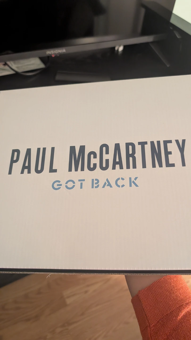 Paul McCartney Got Back Tour VIP Gift Set - photo 2