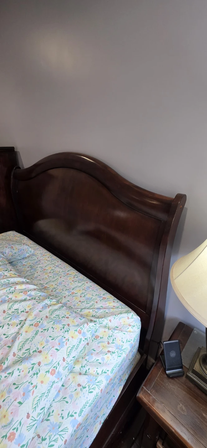 Bedroom furniture Queen - photo 2