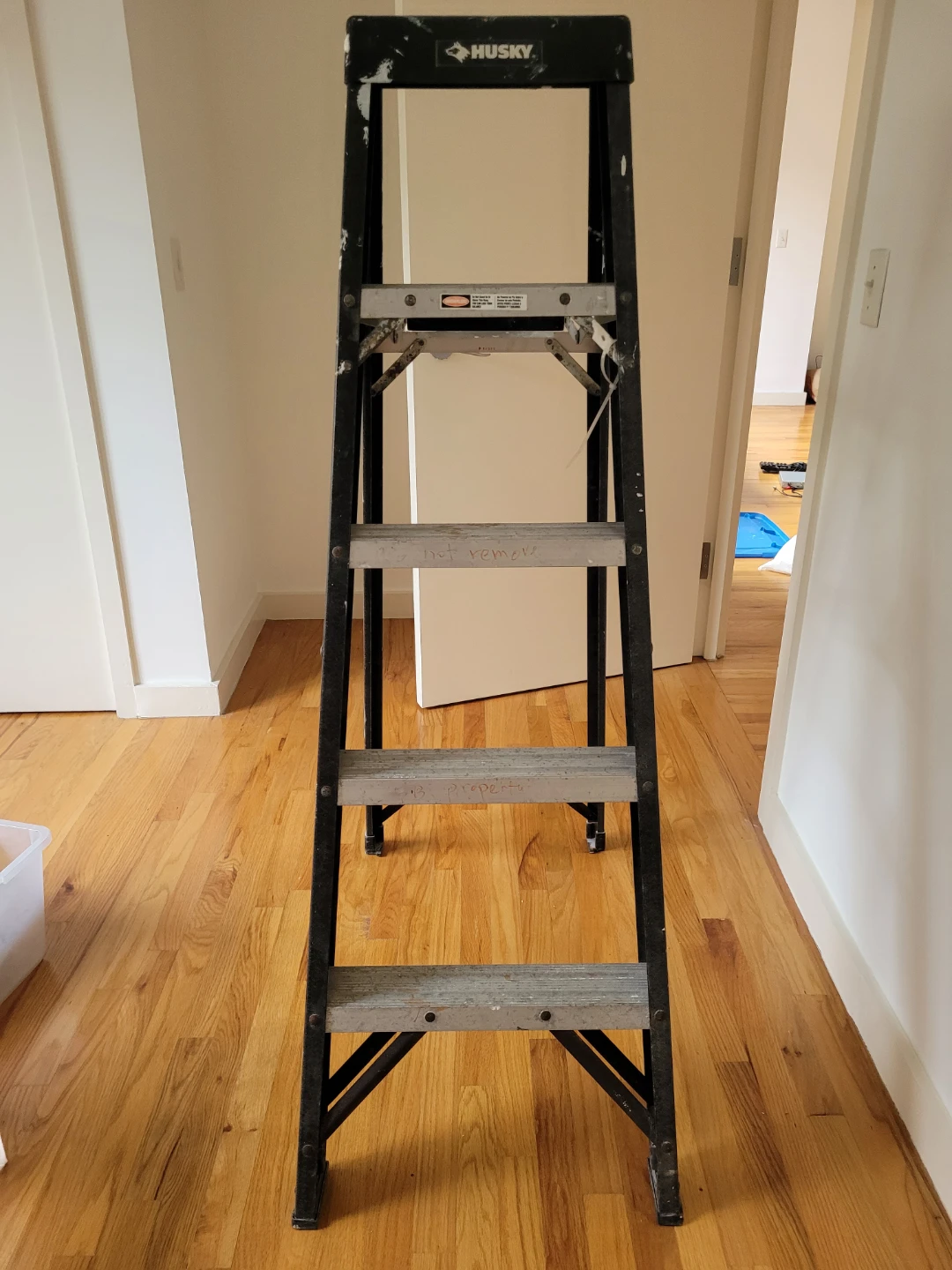 Husky Step Ladder