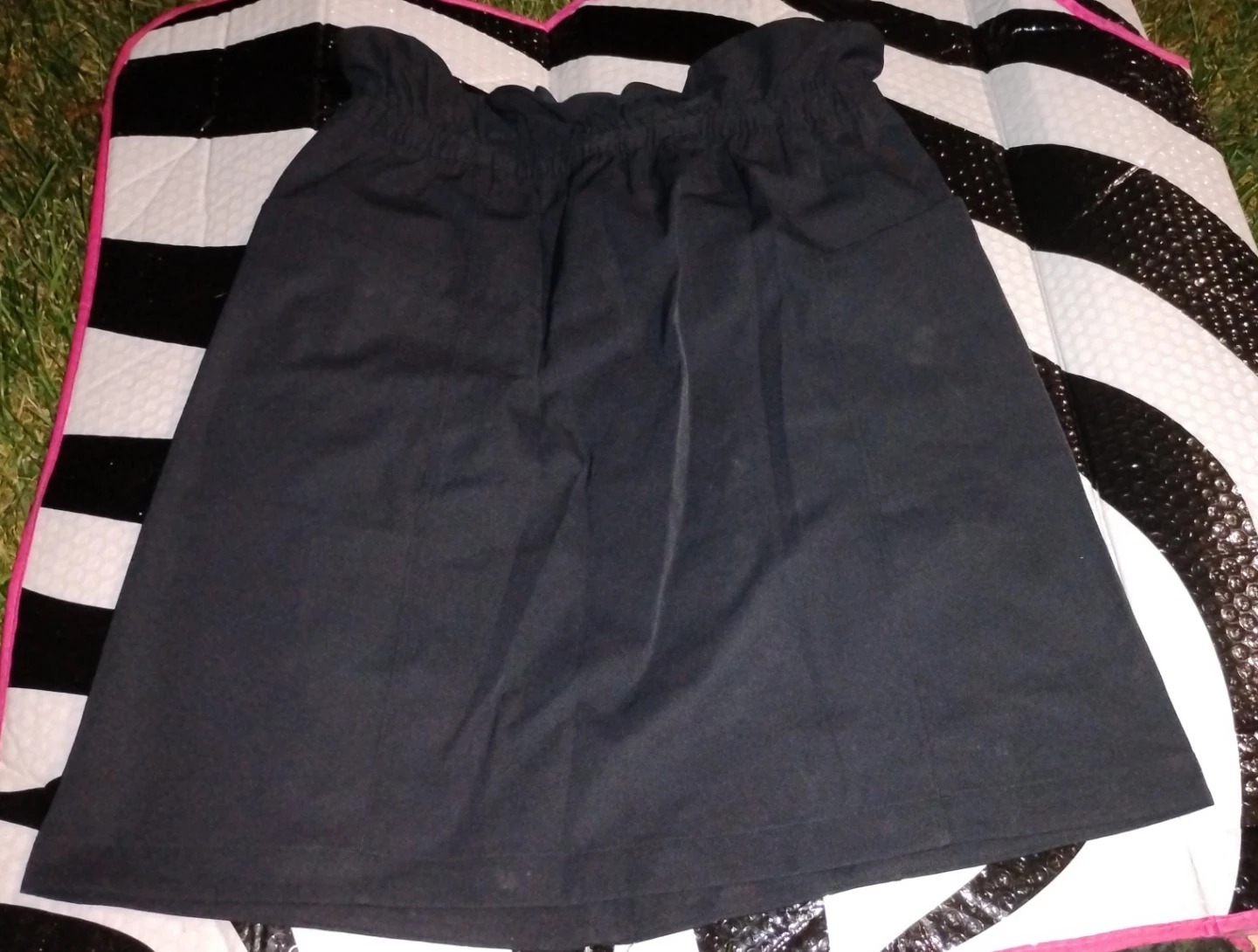 Lululemon Trip Taker Paperbag-Waist Mini Skirt - Black - Size 8