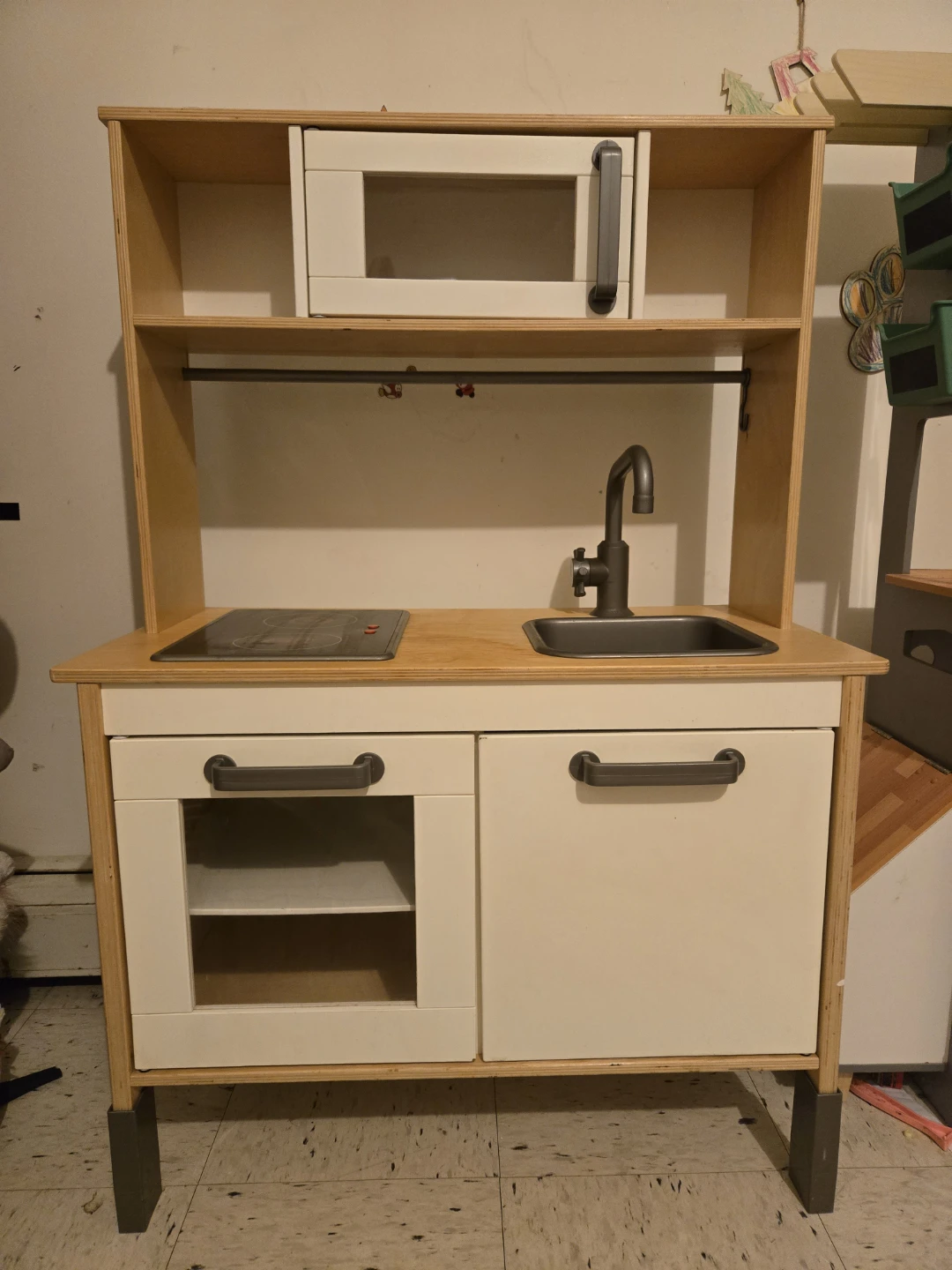 kids kitchen