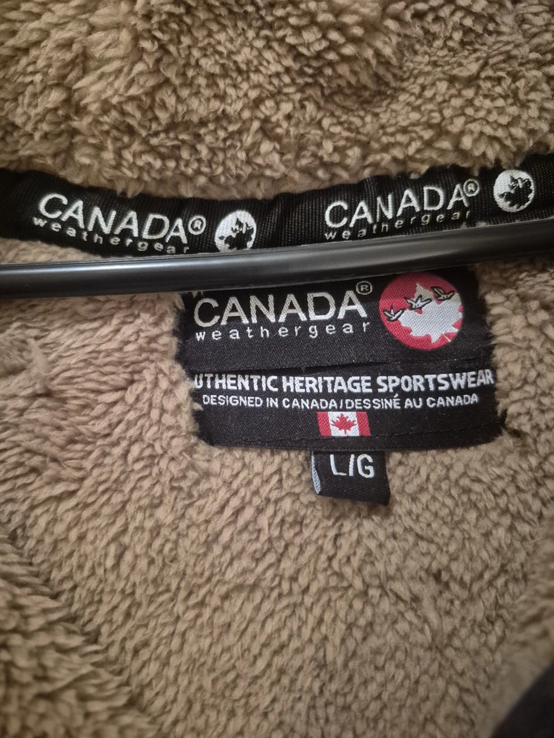 BN)Canada LG Weathergear Zip-Up Hoodie - photo 2