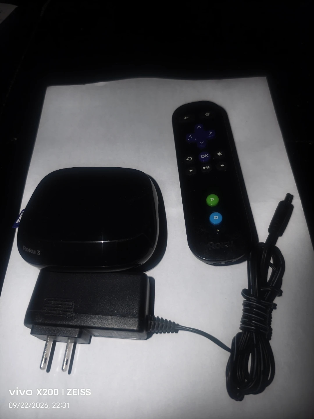 Roku 3 Streaming Player with Remote