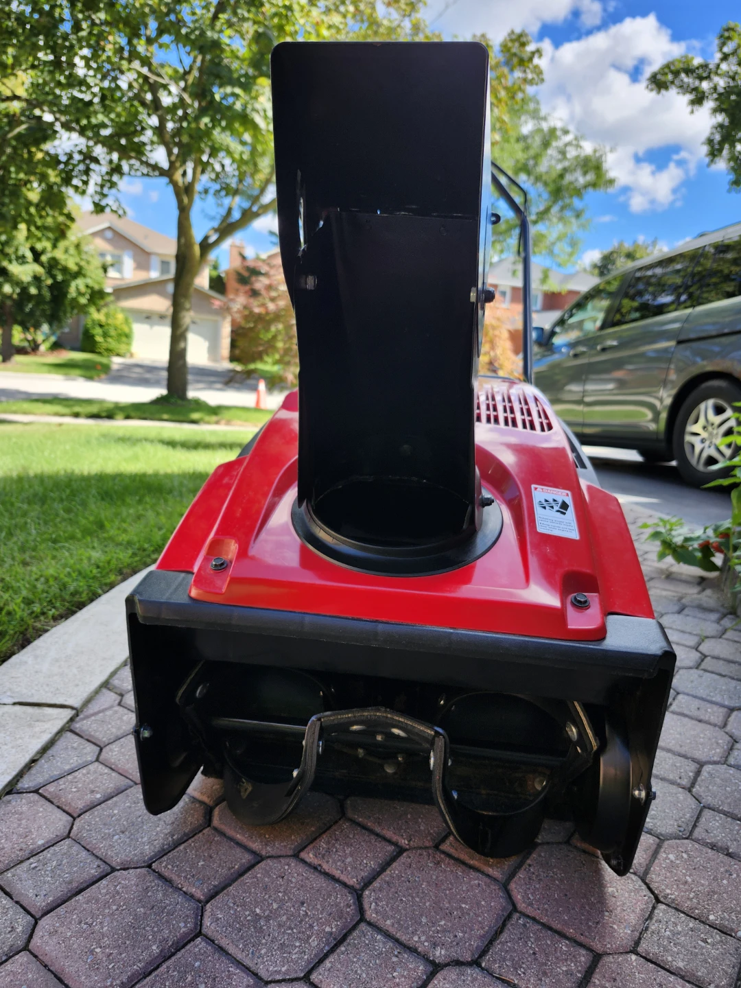 Honda HS 720 Snowblower - photo 3