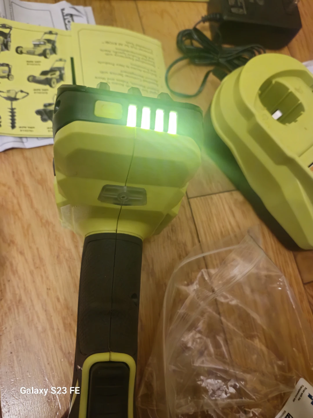 Ryobi 18V ONE+ 1/2-inch Drill/Driver Kit - photo 4