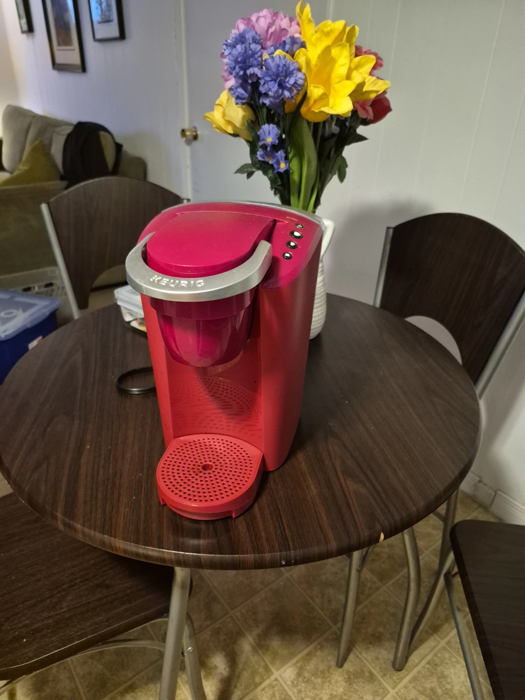 Keurig Single Serve Coffee Maker - Pink