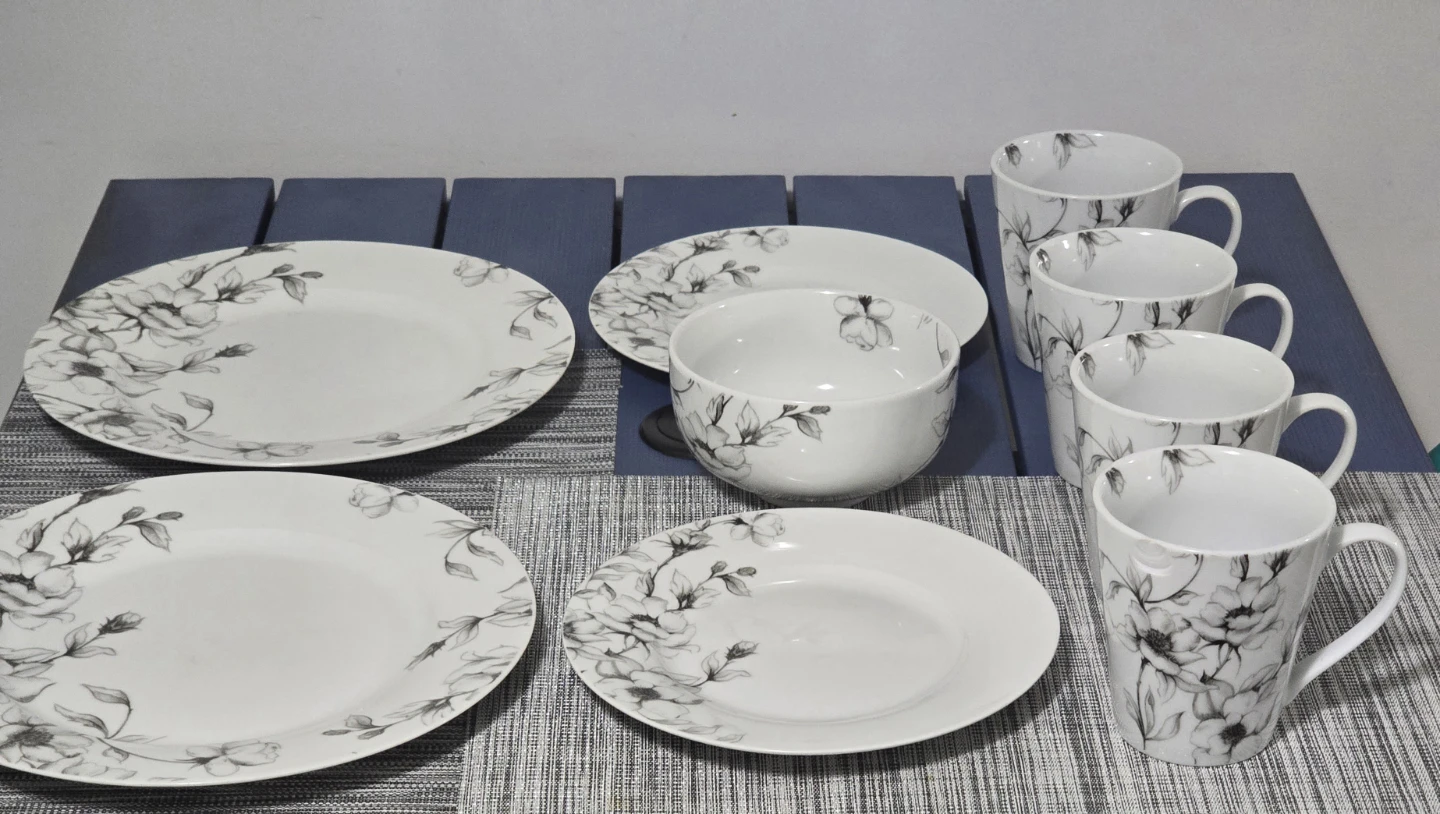 Botanical Dinnerware Set, 9 pc - photo 3