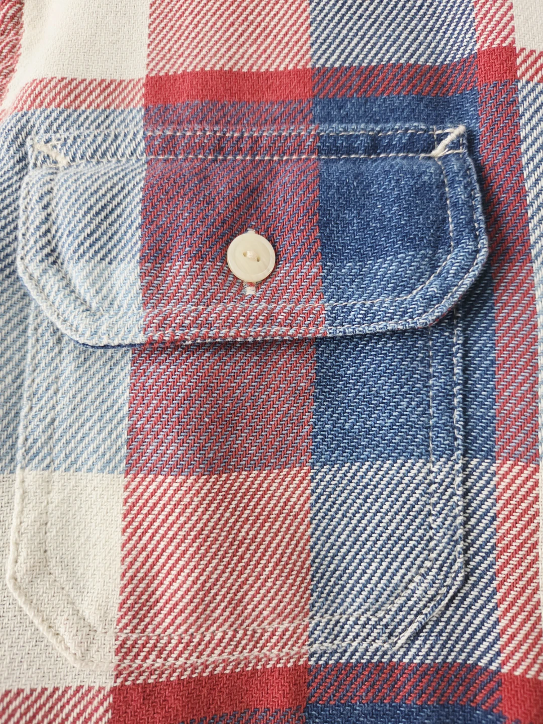 American Eagle Plaid Flannel Shirt - photo 2