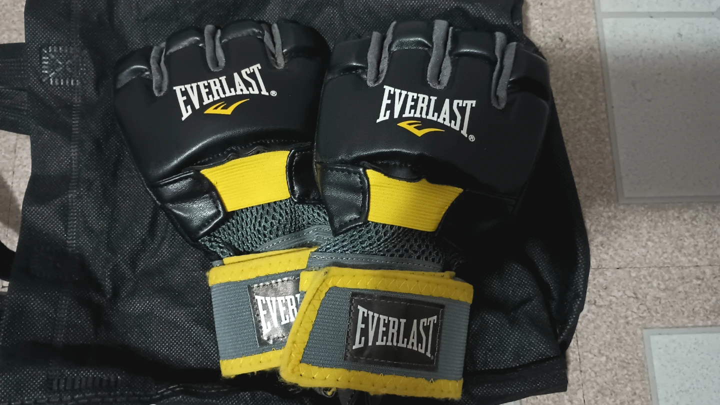 Everlast MMA Grappling Gloves