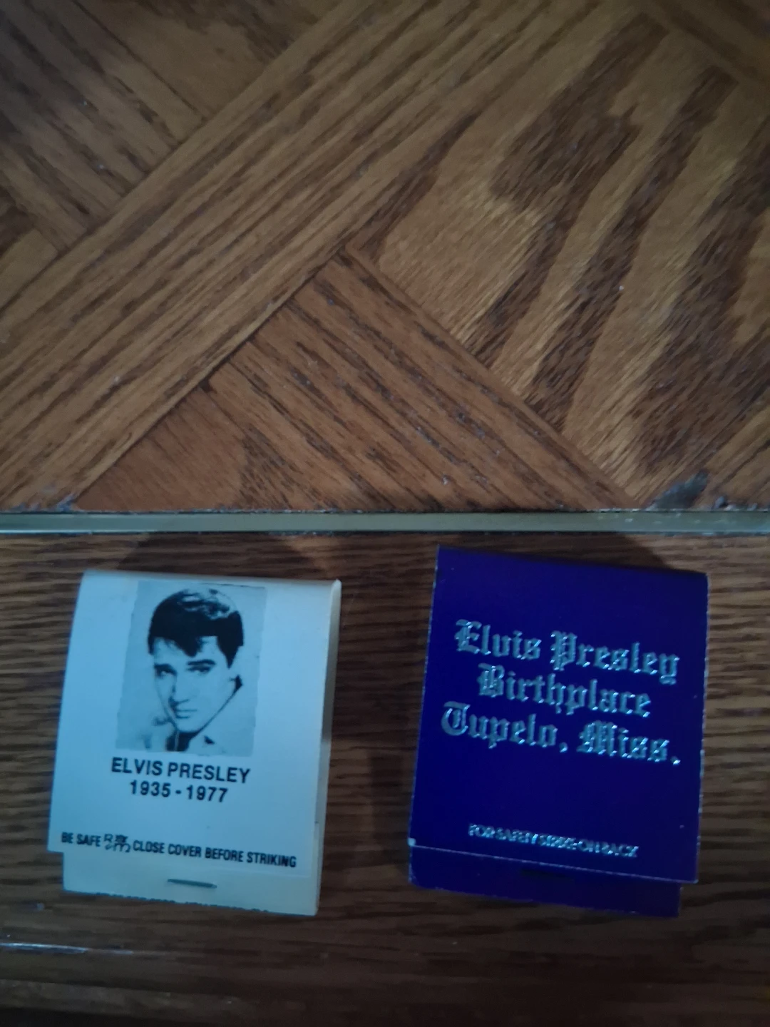 Elvis Presley Collectible Matchbooks - photo 2