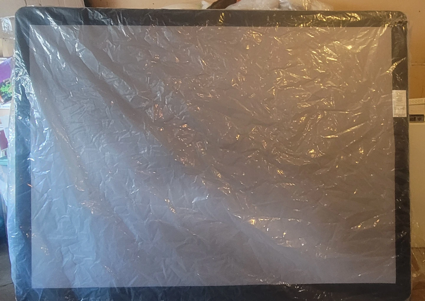 🛏️ QUEEN BOX SPRING – PERFECT CONDITION - photo 2