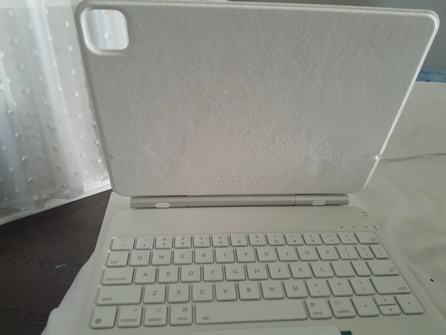 Magic Keyboard for iPad 11-inch - photo 2