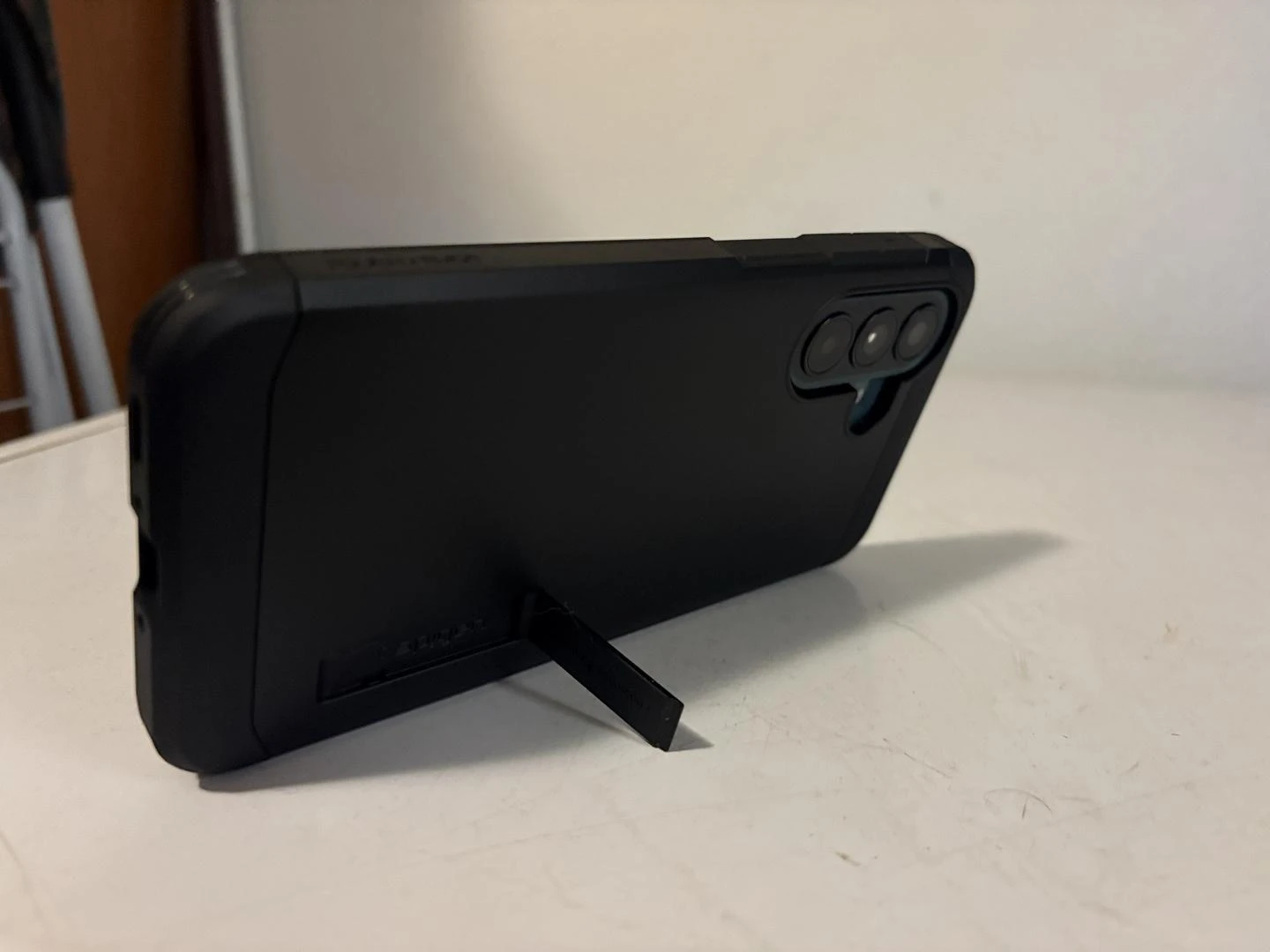 New Samsung Galaxy A37 5G with Spigen Case - photo 4