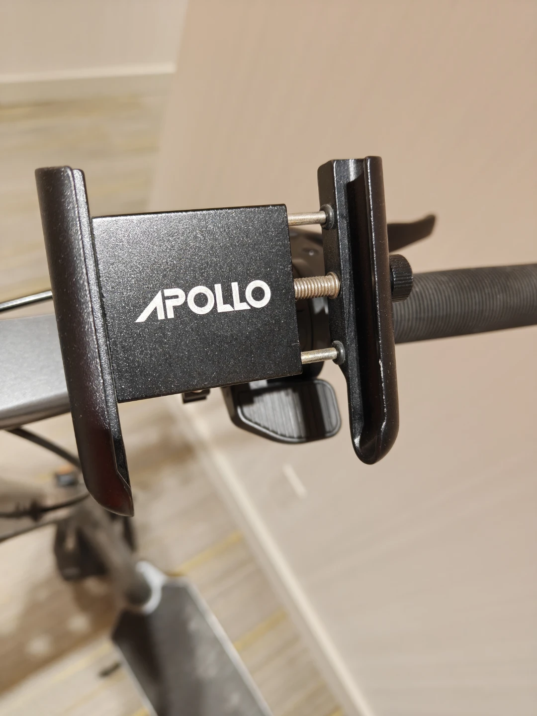 Apollo City Pro (dual motor) Electric Scooter - photo 4