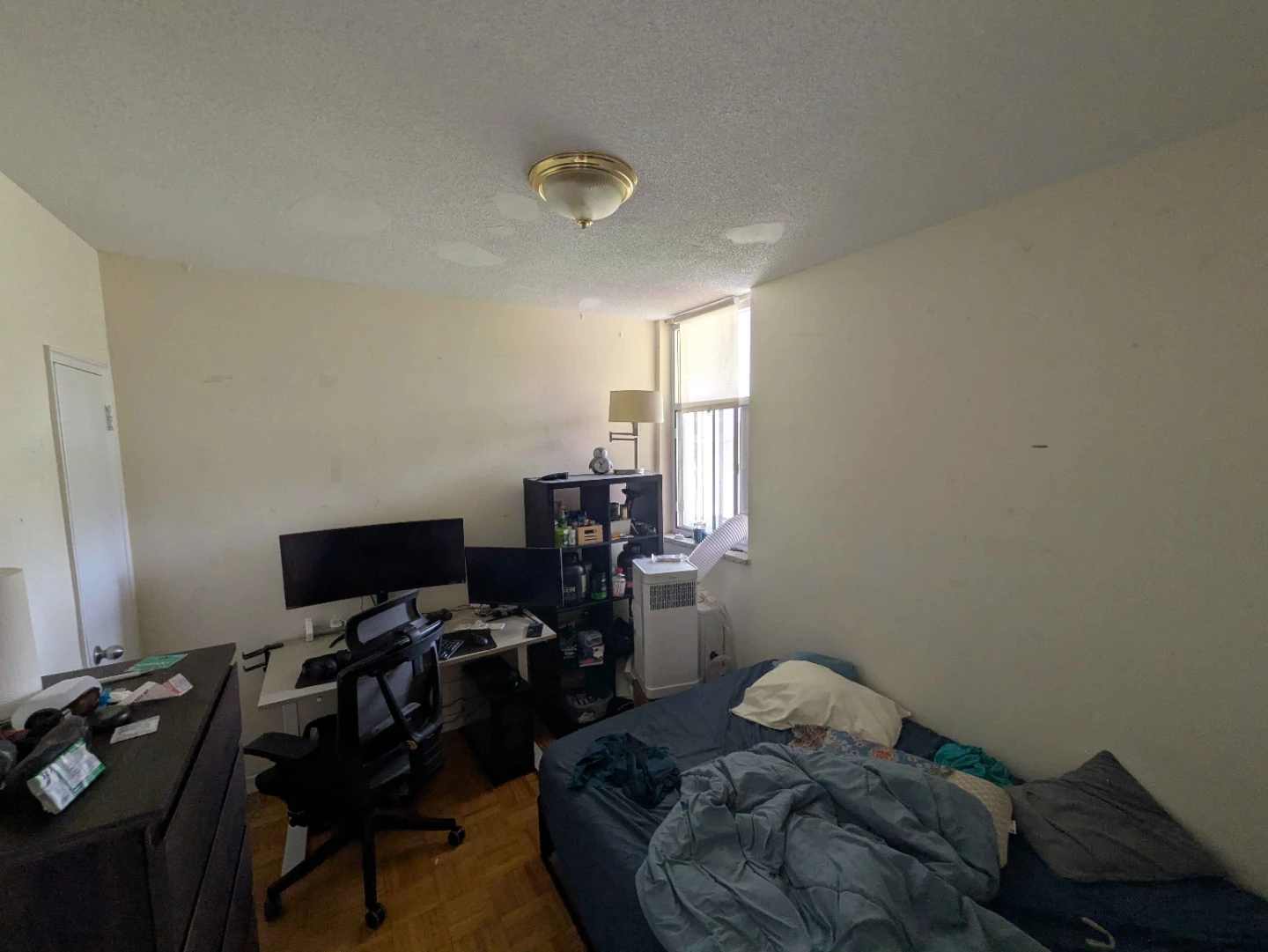Bedroom for rent - photo 4