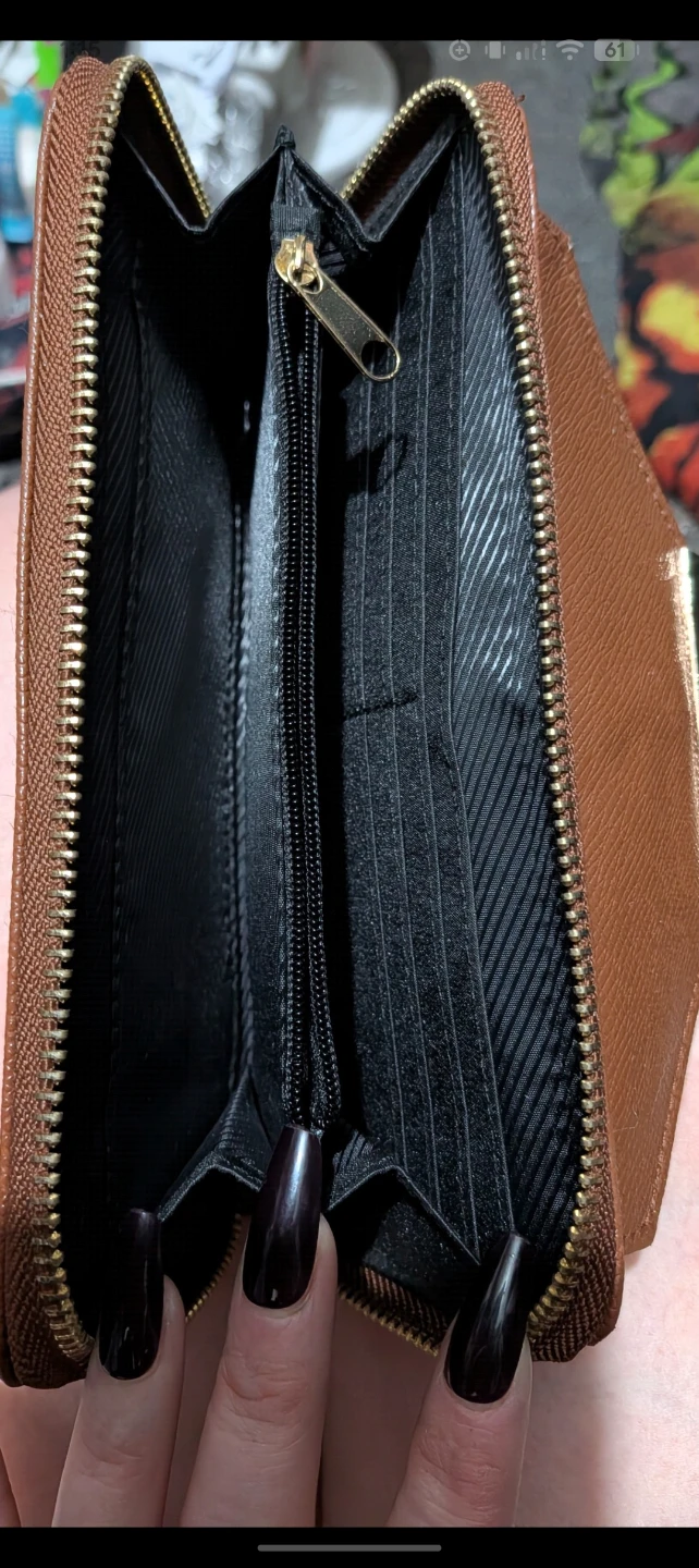 Tahari Brown Wallet - photo 3