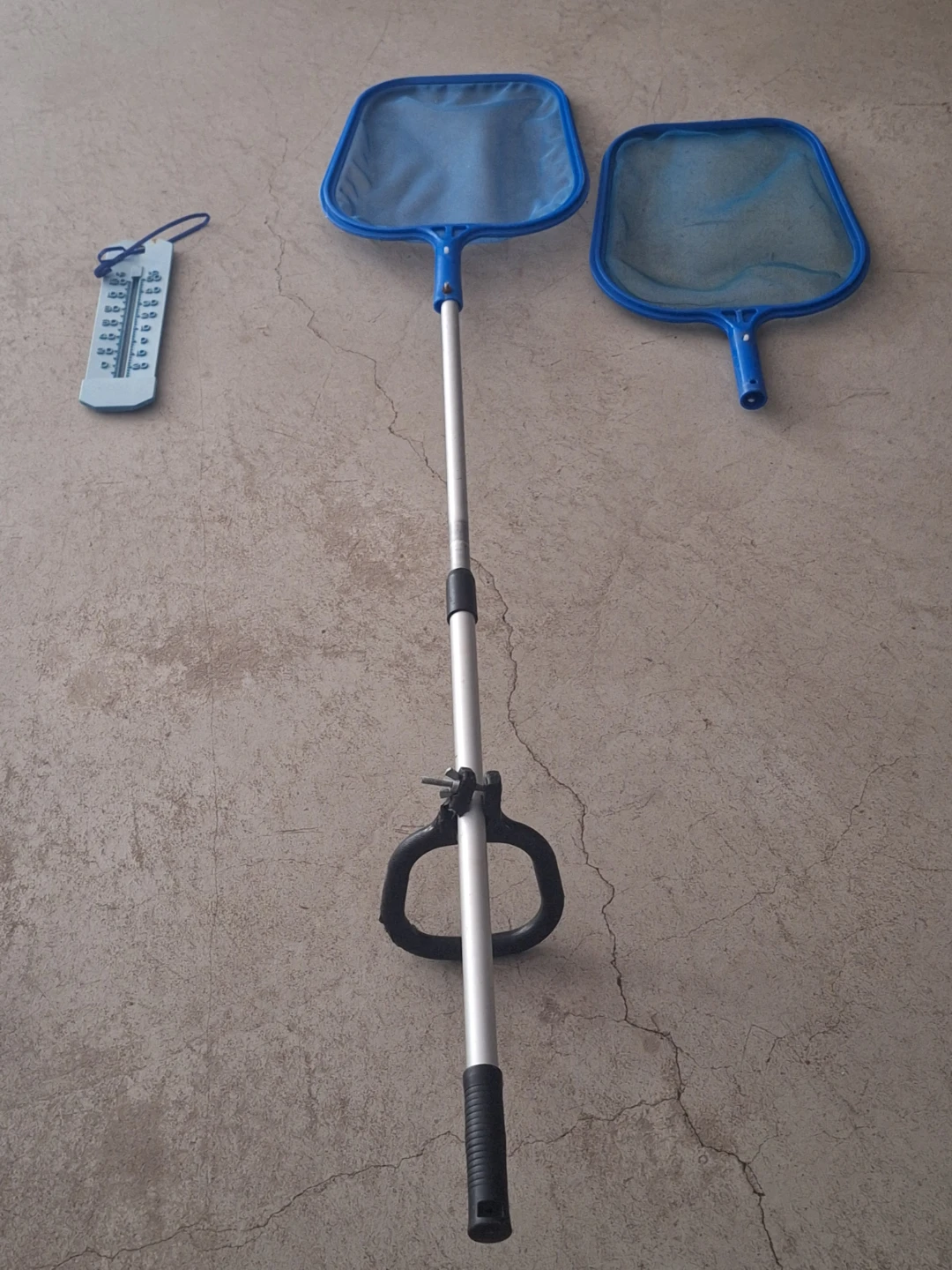 Swimming Pool Thermometer and 2 Skimmer Nets