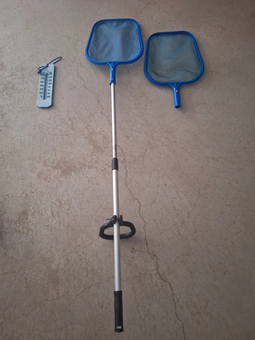 Swimming Pool Thermometer and 2 Skimmer Nets - photo 2