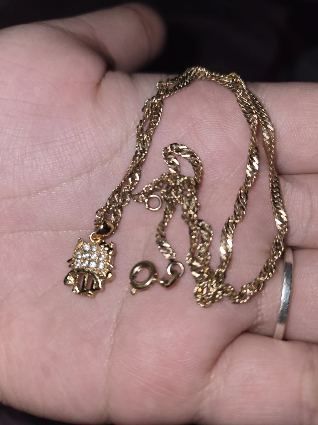 Gold-tone hello kitty pendant necklace - photo 3