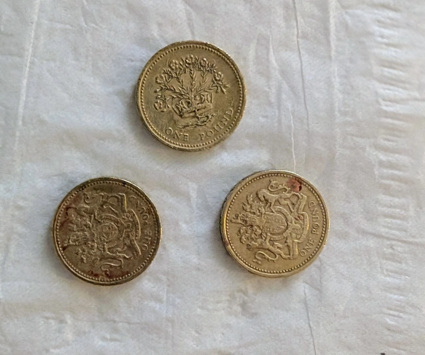 Three British One Pound Coins - photo 2