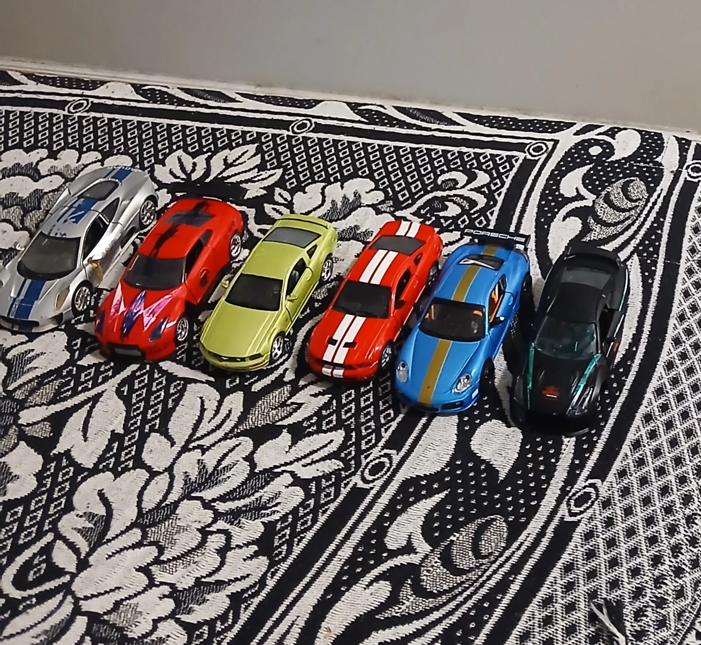Die cast cars