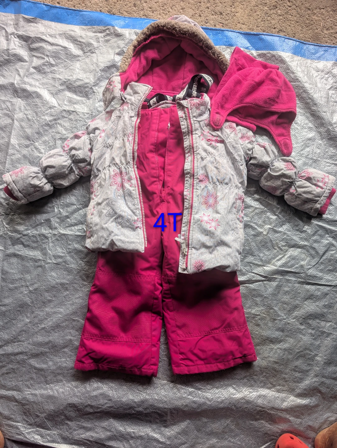 OshKosh B'gosh 4T Snowsuit Set - photo 3
