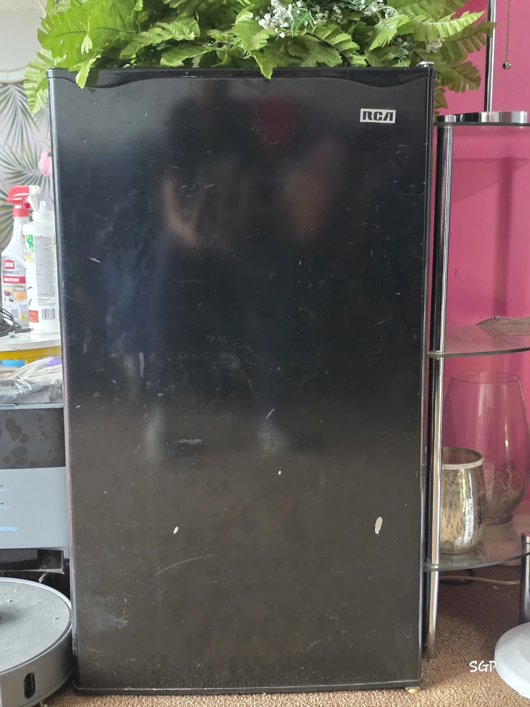 RCA Mini Fridge