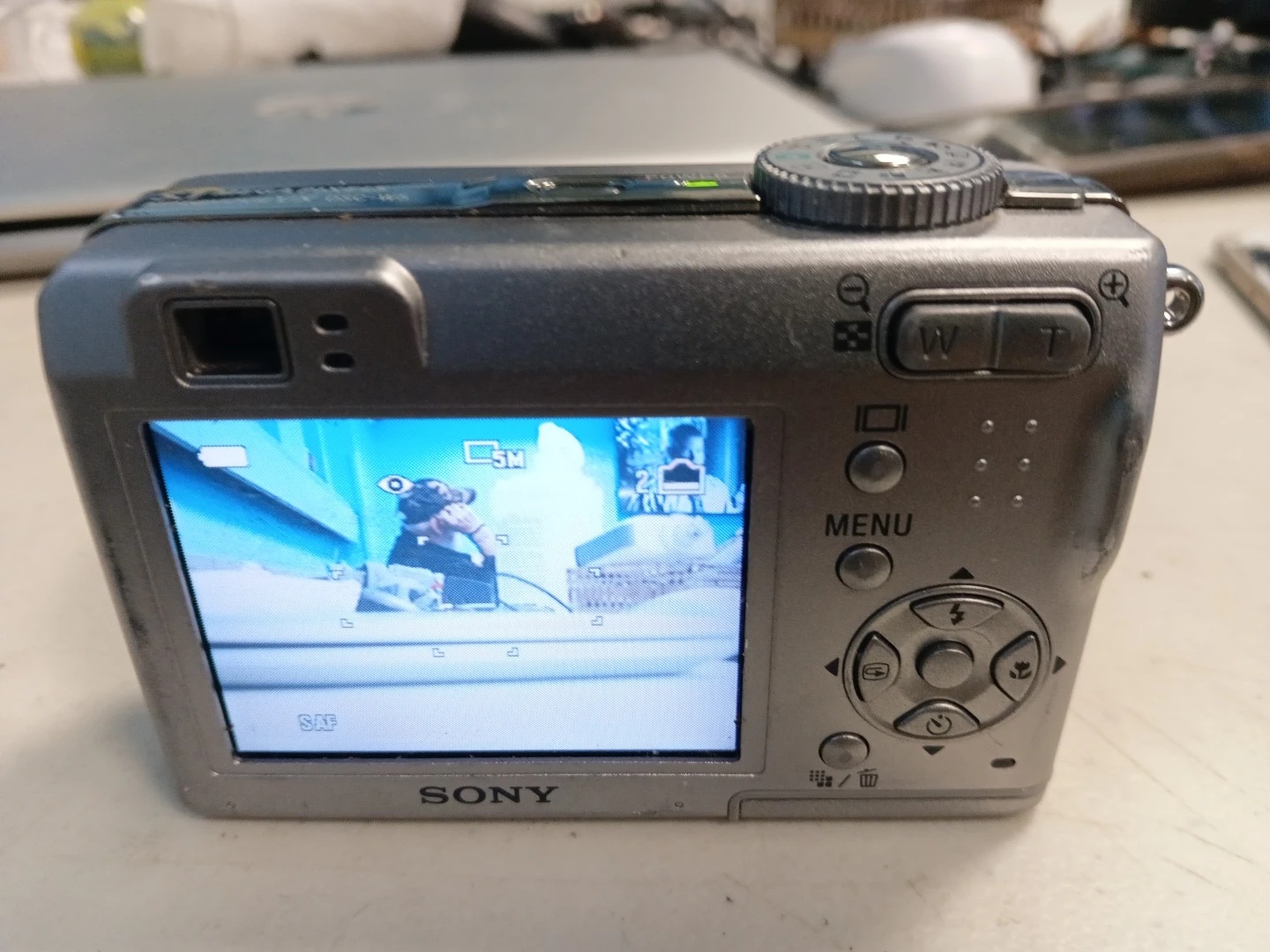 Sony Cyber-shot DSC-W5 Digital Camera - photo 4