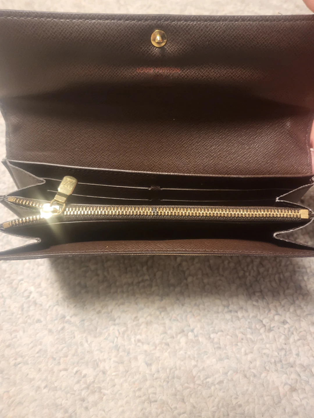 🏈 Louis Vuitton Damier Ebene Long Wallet - photo 3