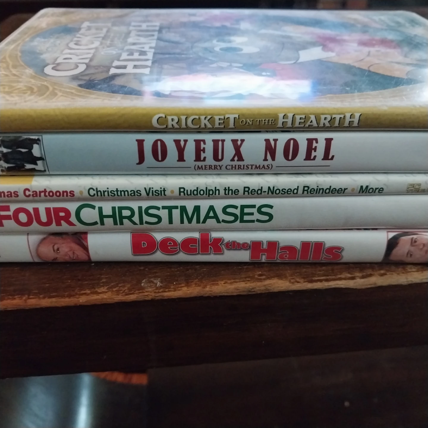 🏈Set of 5 Holiday Christmas DVDs🏈 - photo 2