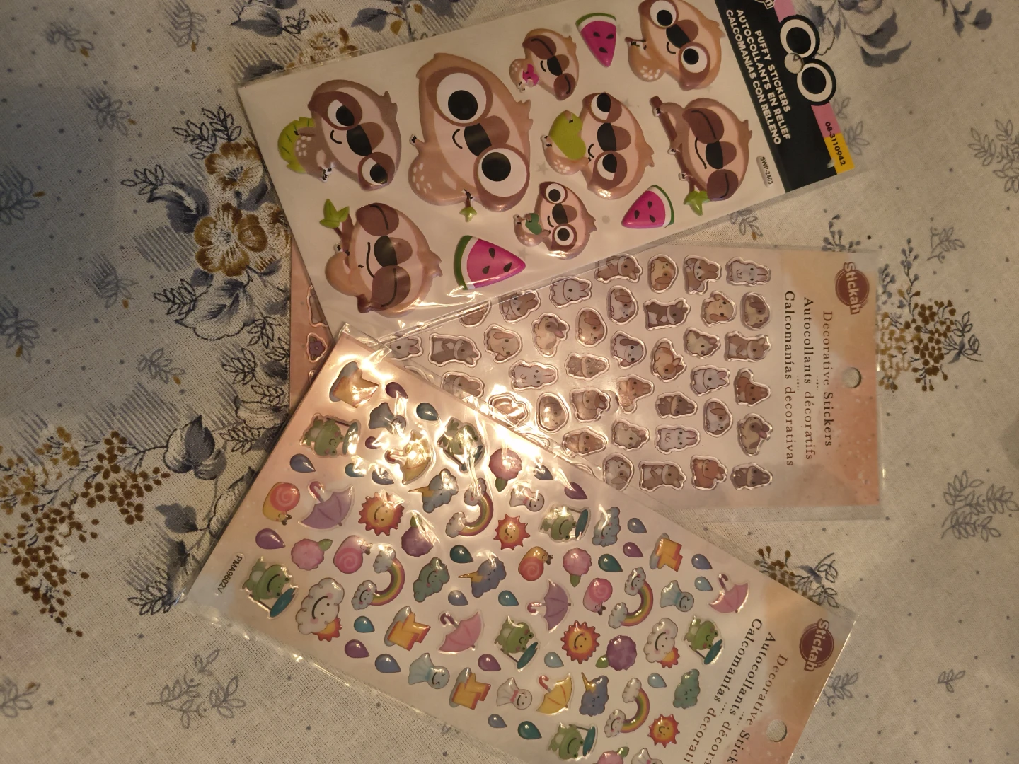Assorted Decorative and Puffy Sticker Collection - photo 4