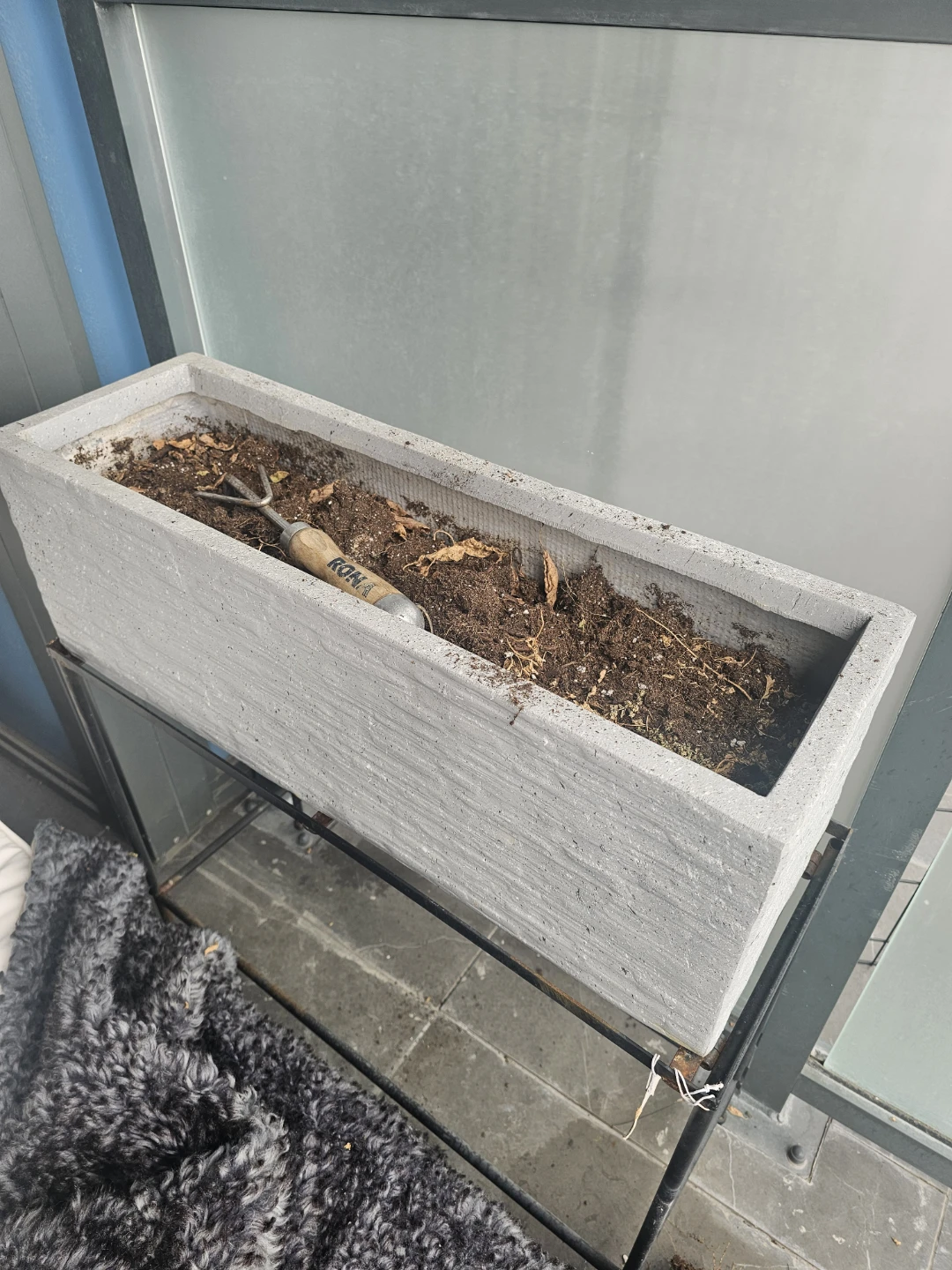 Concrete Look Rectangular Planter with Metal Stand - photo 2