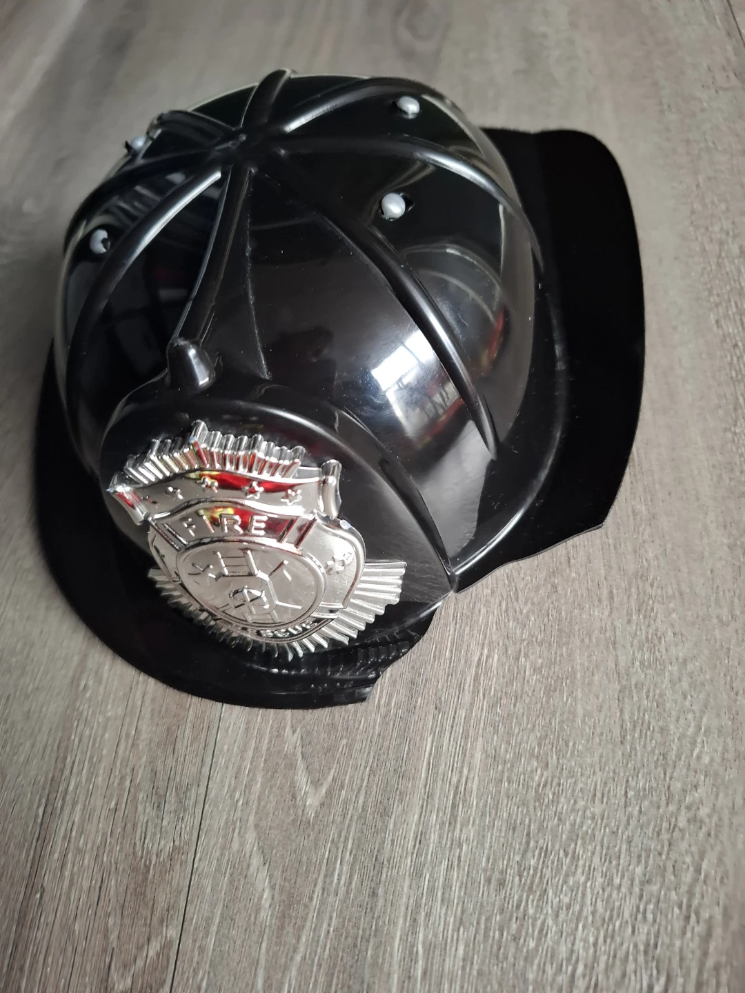 Kids firefighter costume 7-8 years old with accessories - photo 4
