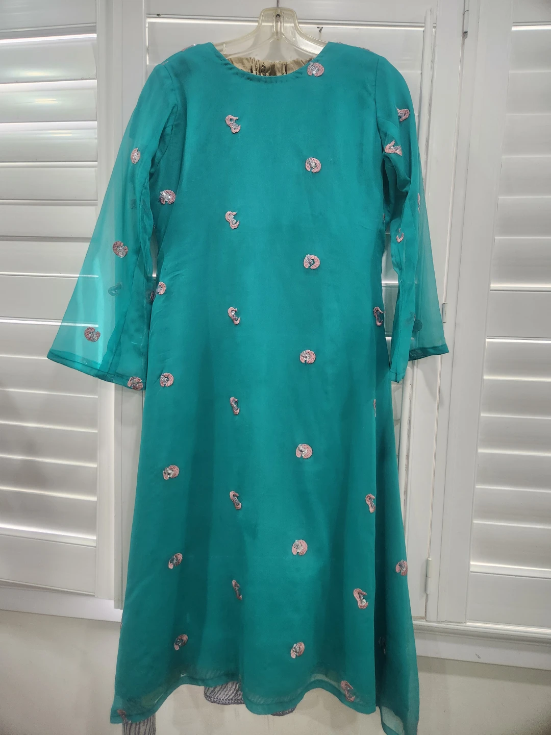 2 pc Teal Embroidered Chiffon Salwar Kameez - photo 5