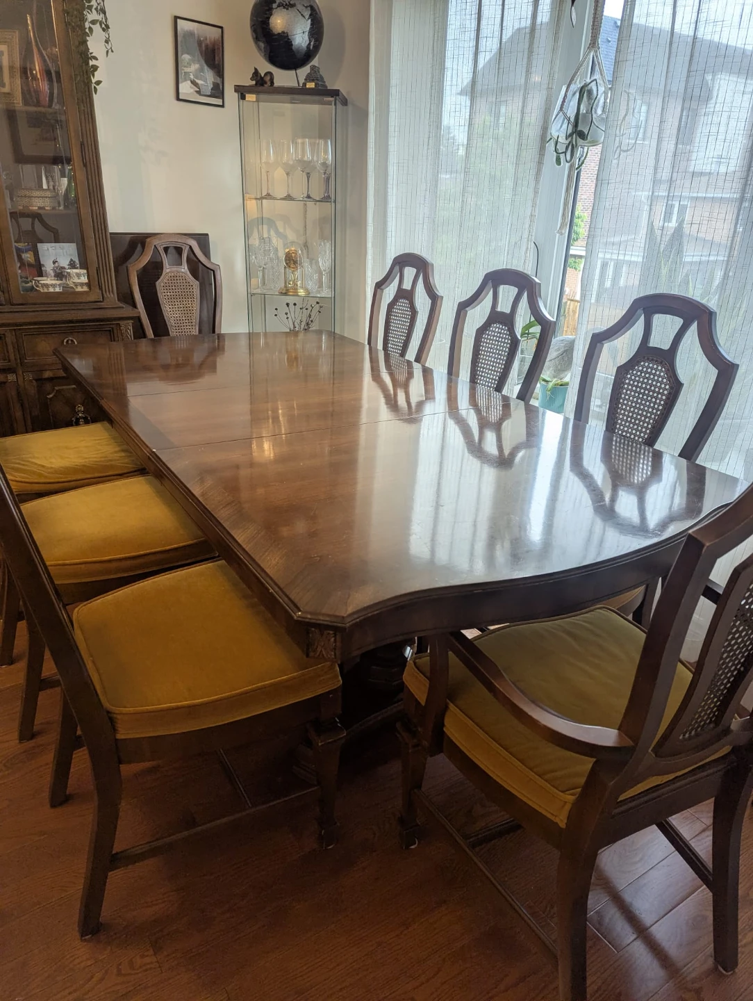 Dining Room Table with Chairs and Hutch
