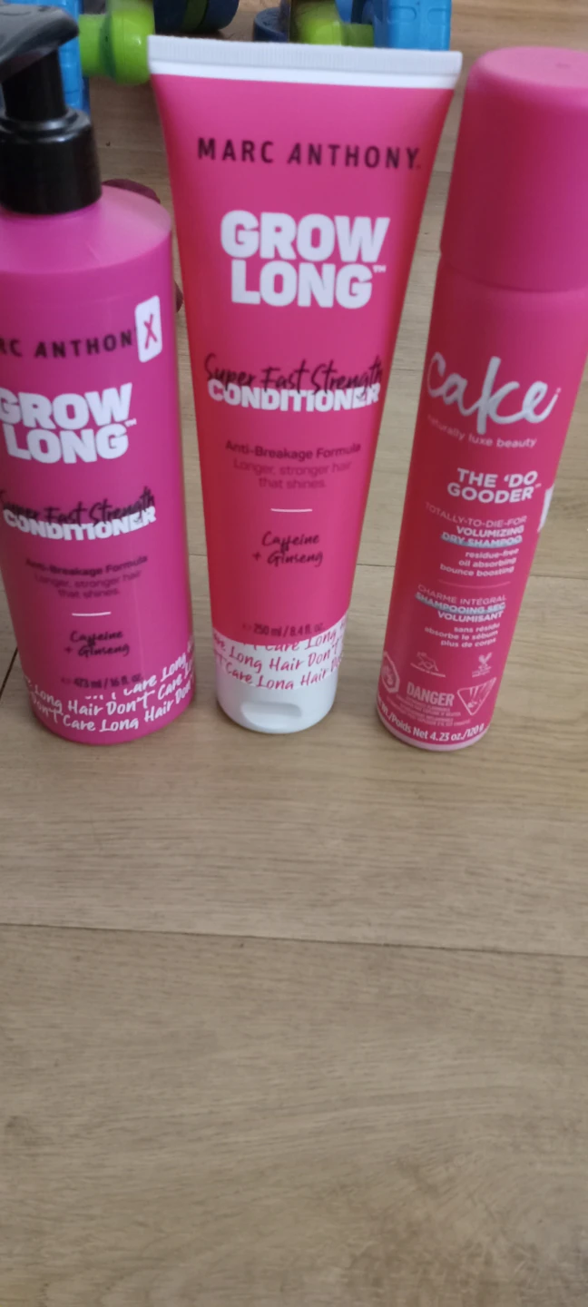 Marc Anthony and Cake Hair Care Set