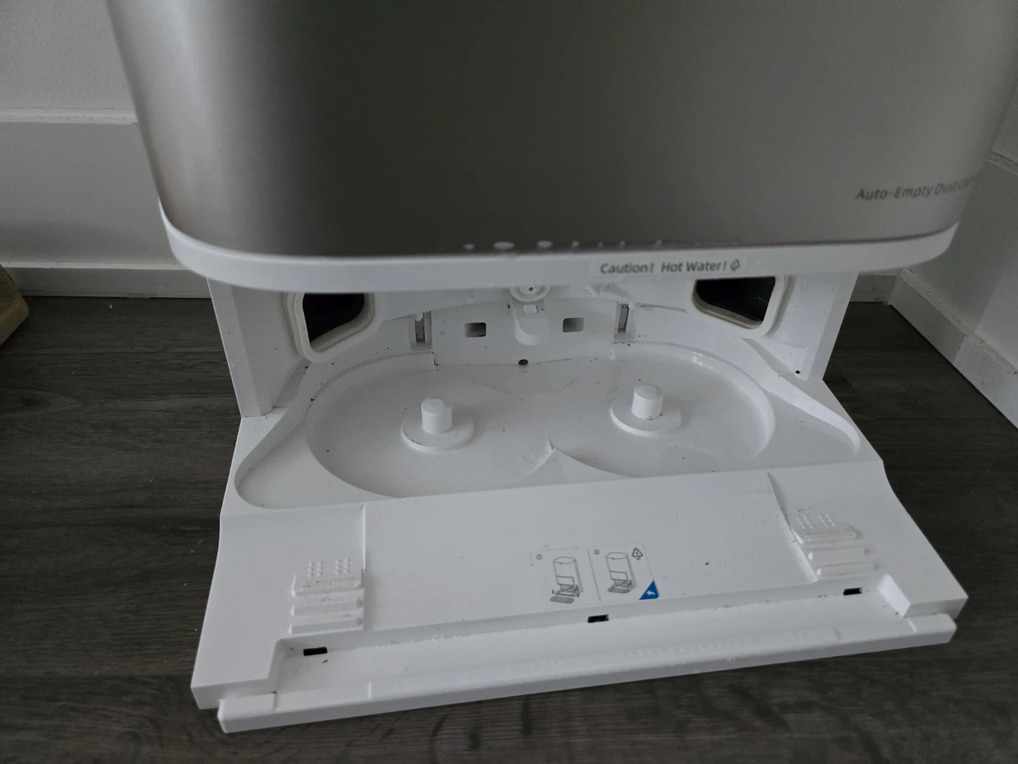 DreameBot L10s Pro Ultra Robot Vacuum and Mop - photo 4