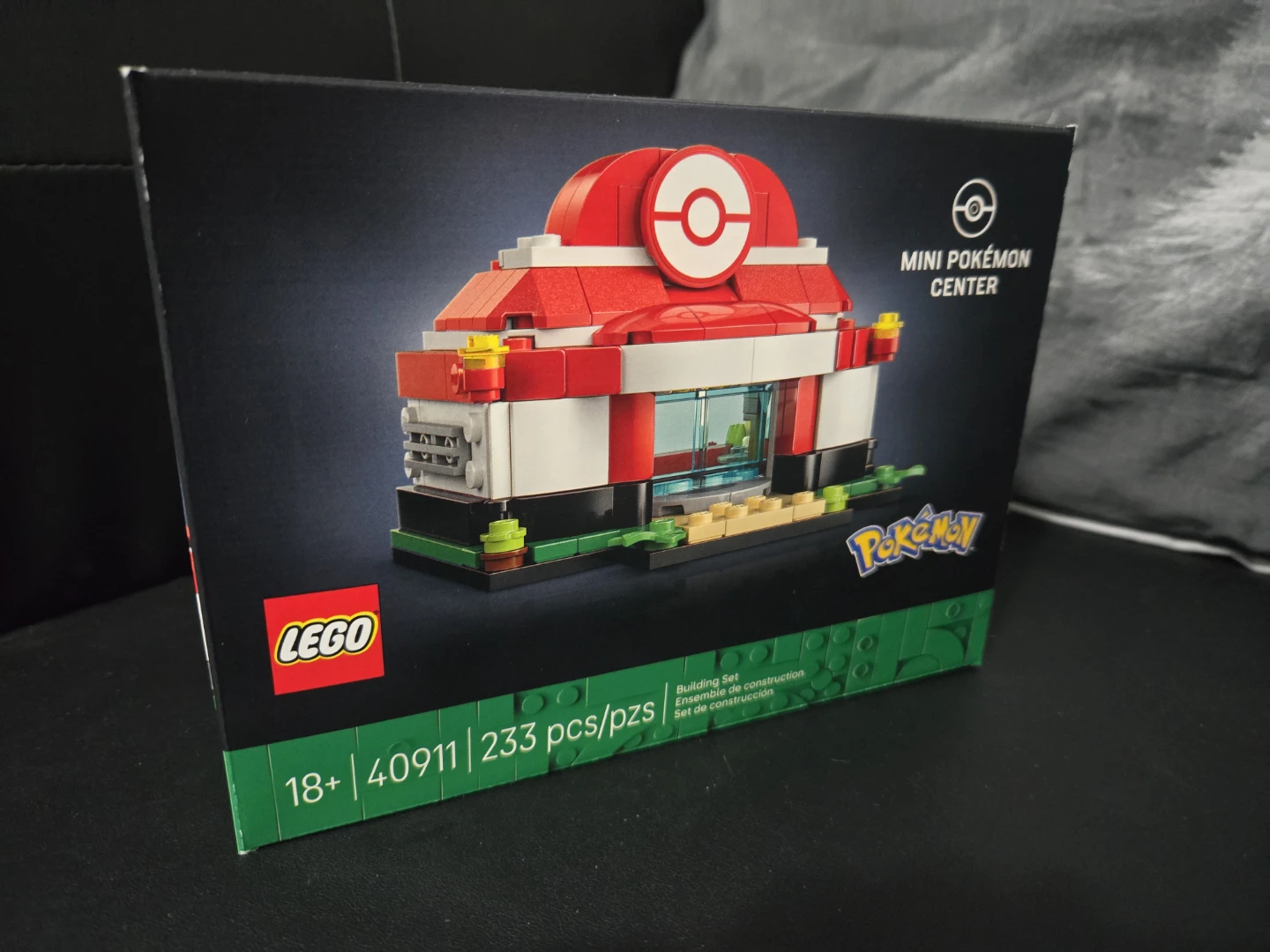 Mini Pokemon Center LEGO Insider EXCLUSIVE - photo 2